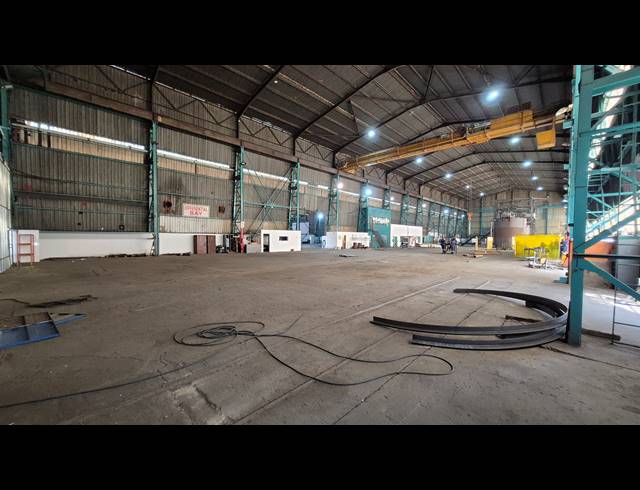 5,600M² FACTORY TO LET IN ANDERBOLT
